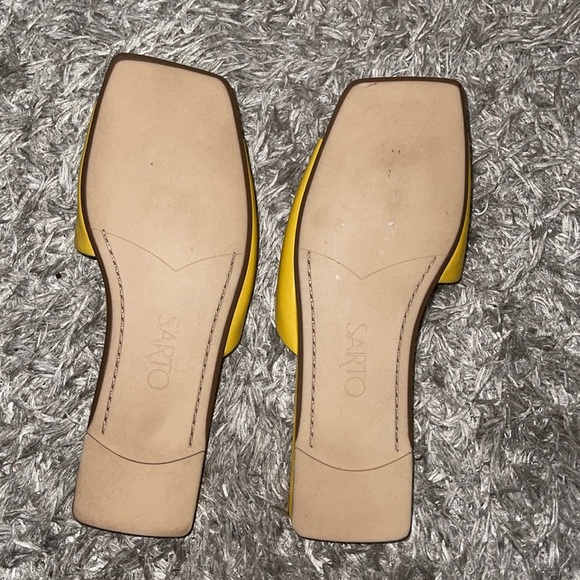 Frank Sarto Bordo Yellow Slides/Sandal Size 7M NWOB - Picture 4 of 7